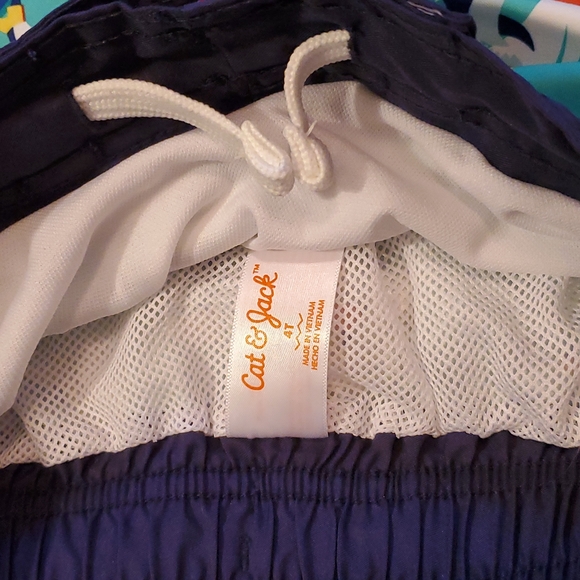 Cat & Jack Boy Swim Trunks Size 4 T - Picture 4 of 8